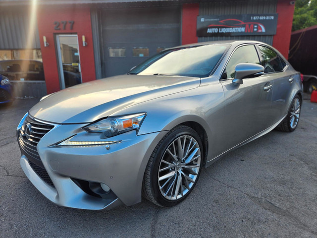 2014 LEXUS IS250 AWD* FINANCEMENT 100% APP DISPONIBLE ET RAPIDE in Cars & Trucks in Longueuil / South Shore