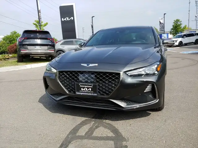 2019 Genesis G70 3.3T Sport AWD | SUNROOF | NAV | HTD SEATS | LT in Cars & Trucks in Oakville / Halton Region - Image 5