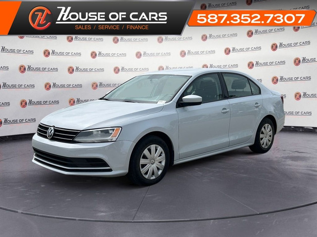2017 Volkswagen Jetta Sedan TSI Auto Trendline+ / Heated Seats / in Cars & Trucks in Calgary