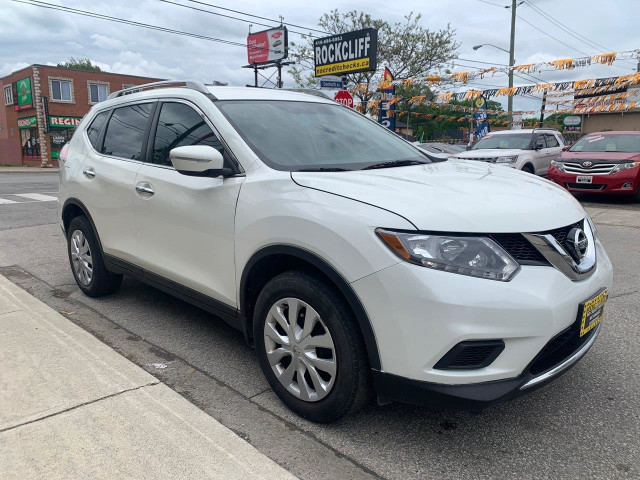 2015 Nissan Rogue in Cars & Trucks in City of Toronto - Image 3