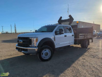 2019 Ford F-550 Super Duty Crew Cab 4X4 S/A Deck Truck
