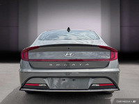 *2022 Hyundai Sonata Hybrid | Leather | Alloy Wheels | Low KM* Stylish and efficient, this 2022 Hyun... (image 3)