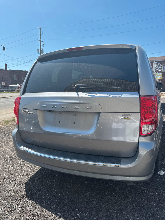 2017 Dodge Grand Caravan SCT (#2365) in Cars & Trucks in Thunder Bay - Image 3
