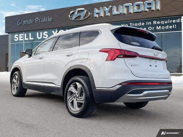2021 Hyundai Santa Fe Preferred Trend | Leather Seats | Sunroof in Cars & Trucks in Grande Prairie - Image 4