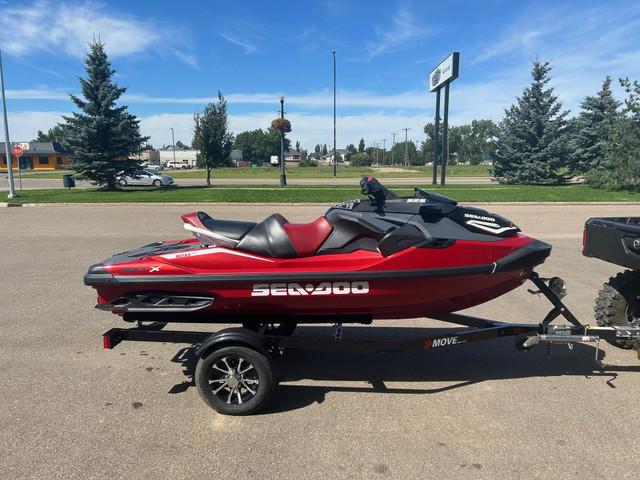 2024 Sea-Doo RXT®-X® 325 Fiery Red Premium in Personal Watercraft in Medicine Hat - Image 4