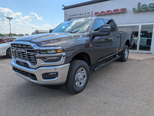 2025 RAM 2500 Tradesman 4x4 Crew Cab 6'4 in Cars & Trucks in Medicine Hat - Image 3