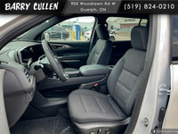 Meet the 2025 Chevrolet Traverse LT in a timeless white finish, expertly crafted with AWD for enhanc... (image 4)