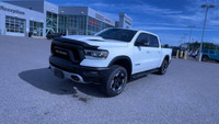 Four Wheel Drive. Leather Interior. 12 Inch Touchscreen. Bluetooth. Apple CarPlay/Android Auto. Remo... (image 4)