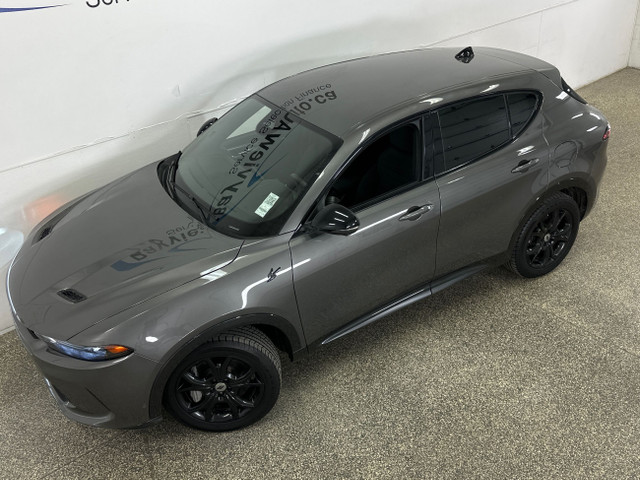2024 Dodge Hornet PHEV R/T RT/PHEV/AWD/HYBRID/BLACK TOP/13KM! in Cars & Trucks in Belleville - Image 2