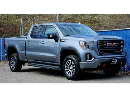 2021 GMC Sierra 1500 4WD Crew Cab 147 AT4 in Cars & Trucks in Kelowna