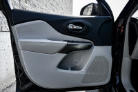 Leather Seats, Heated Seats, Heated Steering Wheel, Power Seats, Android Auto! 6 LOCATIONS KINGSTON... (image 9)