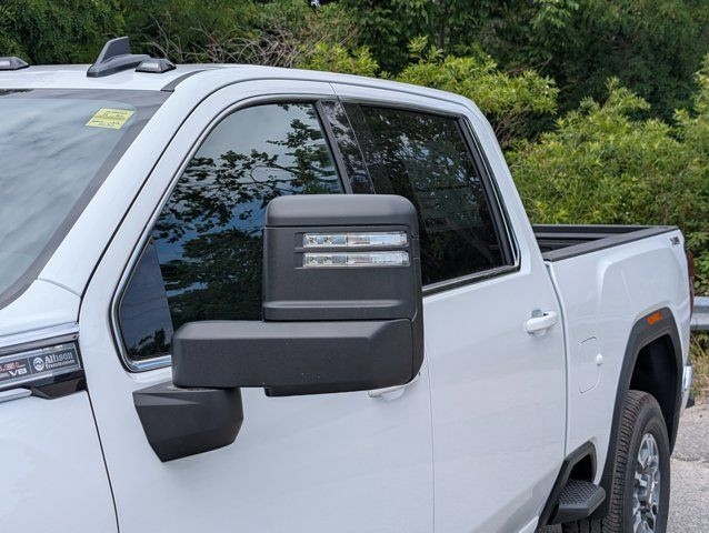 2025 GMC Sierra 2500HD SLE- X31 Offroad Pkg - Convenience Pkg in Cars & Trucks in Barrie - Image 3
