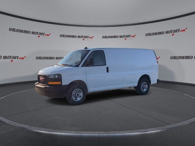 2021 GMC Savana Cargo Van in Cars & Trucks in Hamilton - Image 4