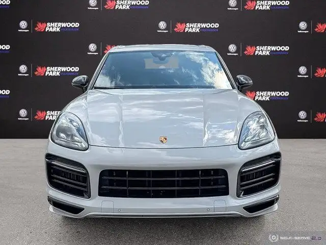 2023 Porsche Cayenne GTS | PREMUIM PKG | MATRIX HEADLIGHTS dans Autos et camions dans Comté de Strathcona - Image 10