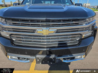 Short Box Crew Cab 1500 4WD – Black with Jet Black interior, 10-way power driver seat, power sliding... (image 8)