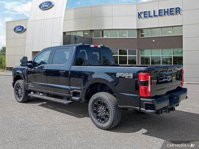 2025 Ford Super Duty F-250 SRW LARIAT in Cars & Trucks in Brandon - Image 3
