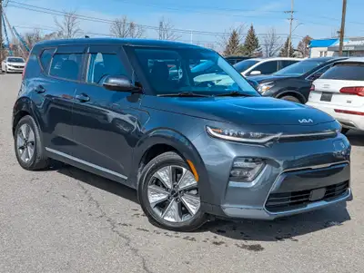 LOW KMS! SOUL EV LIMITED! LEATHER INTERIOR, APPLE CARPLAY/ANDROID AUTO, FULLY LOADED POWER SUNROOF,...