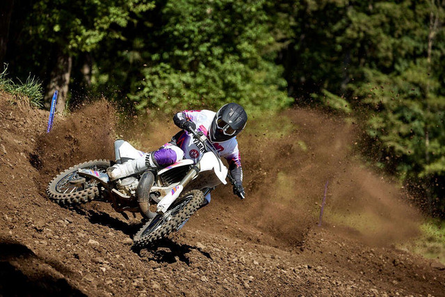 2024 Yamaha YZ250 Anniversary White - Financing Starts at 1.99%/ in Street, Cruisers & Choppers in Summerside - Image 3