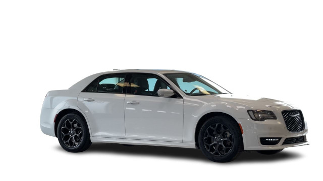 2023 Chrysler 300 Touring L AWD Fresh Trade! No Accidents! Fully in Cars & Trucks in Regina - Image 2