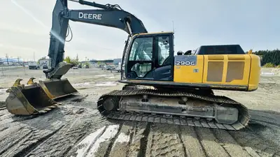 Auxilary Espar Heater Hydraulics Thumb Dig Bucket (41) Clean Up Bucket (66) Catwalks and Guarded Opp...