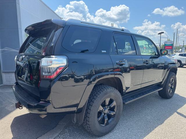 2018 Toyota 4Runner SR5 in Cars & Trucks in Markham / York Region - Image 2