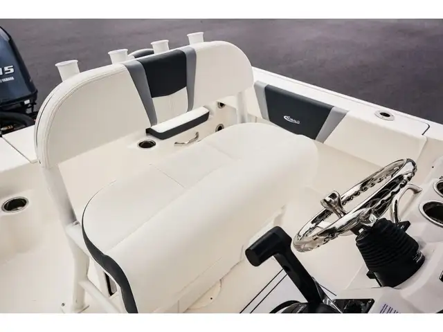 2024 Robalo R180 in Powerboats & Motorboats in Québec City - Image 32