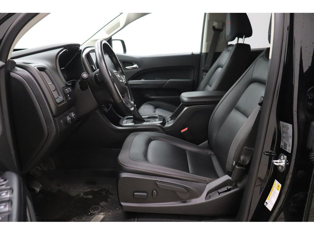  2022 GMC Canyon 4WD Crew Cab Long Box AT4 w-Leather in Cars & Trucks in Longueuil / South Shore - Image 2