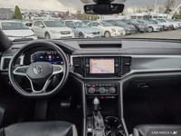 This Volkswagen Atlas Cross Sport delivers a Intercooled Turbo Premium Unleaded I-4 2.0 L/121 engine... (image 4)