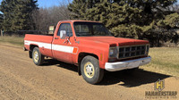 1977 GMC CHEVROLET CHEV CHEVY Sierra 25 2WD Long Box Pickup Truck Chevy 350ci 5.7L V8 engine 4 speed... (image 2)