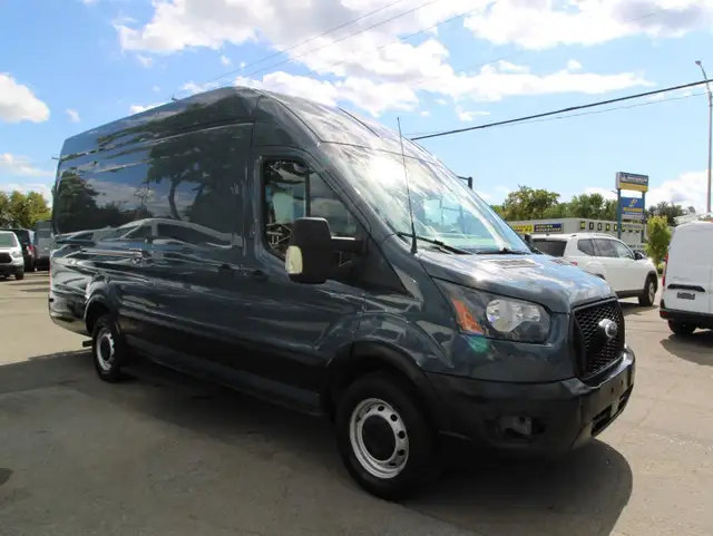 2021 FORD TRANSIT T-250 148" EL HIGH ROOF CRÉDIT-BAIL DISPONIBLE in Cars & Trucks in Laval / North Shore - Image 4