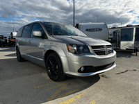 GT 2020 Dodge Grand Caravan GT Equipped with heated leather seats, heated steering wheel, reverse ca... (image 5)