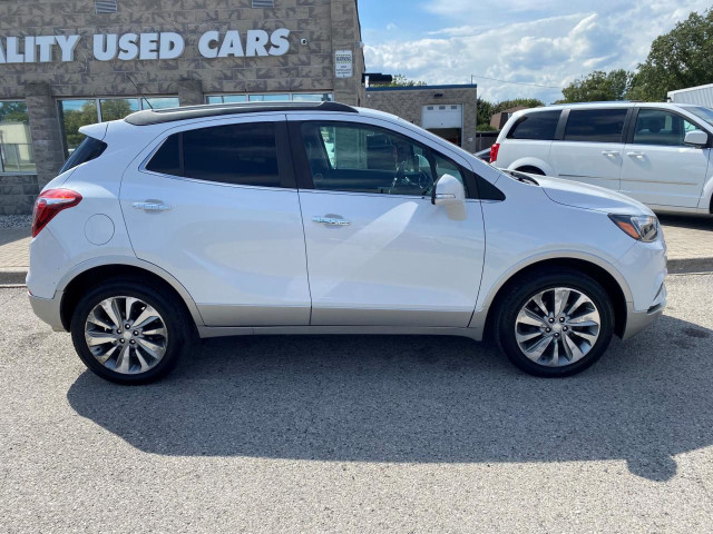 2017 Buick Encore Preferred in Cars & Trucks in Sarnia - Image 2