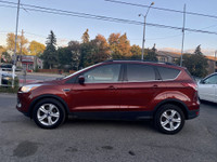 This Beautiful Ford Escape encapsulates exactly what its name implies, a great escape from your dail... (image 6)