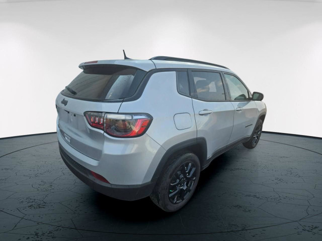 2025 Jeep Compass Altitude in Cars & Trucks in Calgary - Image 4