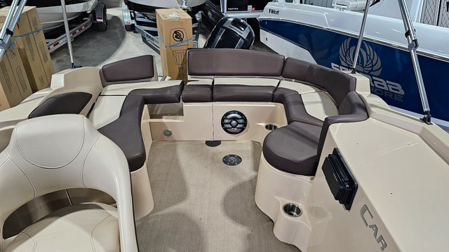 2014 Caravelle 230 Razor in Powerboats & Motorboats in Bathurst - Image 3