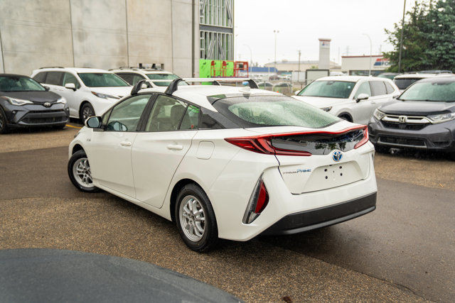 2020 Toyota Prius Prime in Cars & Trucks in Edmonton - Image 3