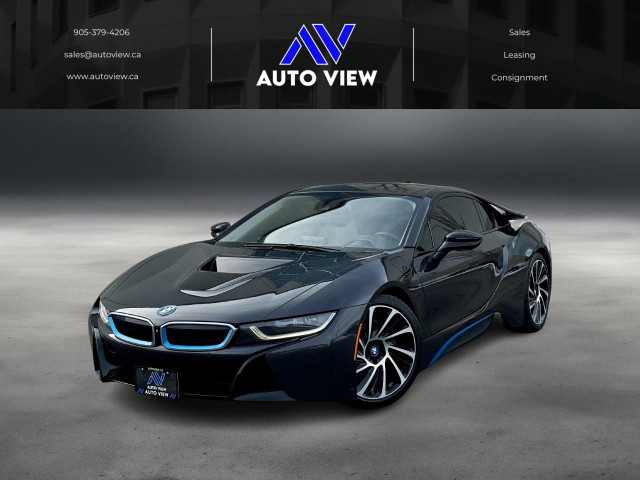 2015 BMW i8 **HYBRID SUPER CAR** in Cars & Trucks in Hamilton