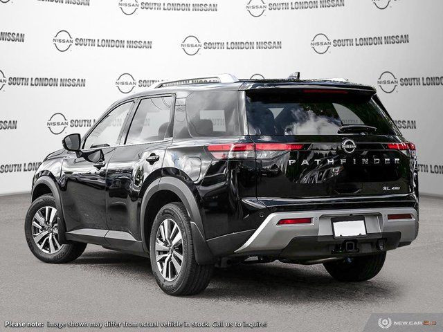  2024 Nissan Pathfinder SL in Cars & Trucks in London - Image 4