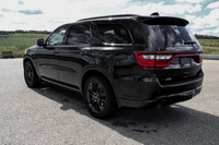 This Dodge Durango has a strong Regular Unleaded V-8 5.7 L/345 engine powering this Automatic transm... (image 1)