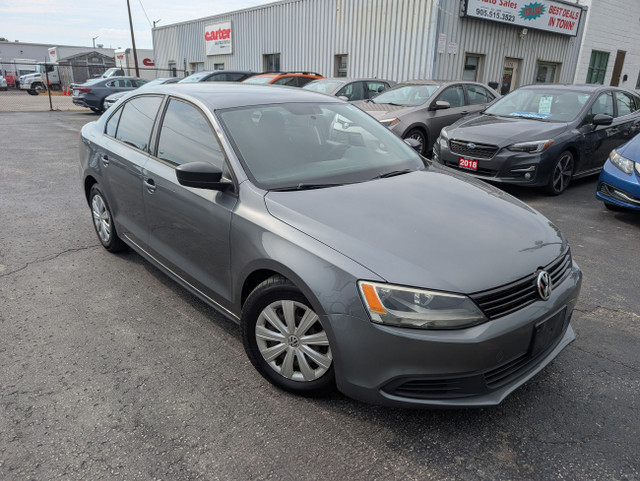 2013 Volkswagen Jetta Sedan 2.0L SOHC ~ CERTIFIED in Cars & Trucks in Hamilton