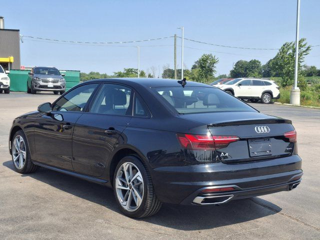 2023 Audi A4 Sedan Komfort Leather | Sunroof | Apple CarPlay in Cars & Trucks in Guelph - Image 3