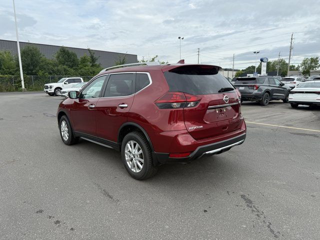 2018 Nissan Rogue in Cars & Trucks in Windsor Region - Image 4
