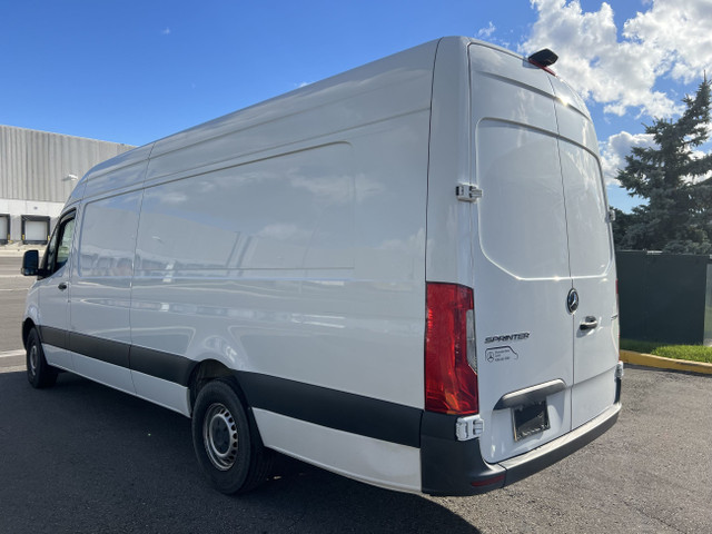 2019 Mercedes-Benz Sprinter Cargo Van Sprinter - 170 EXTENDED in Cars & Trucks in Oakville / Halton Region - Image 4