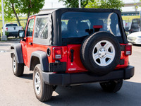 6-SPEED MANUL, ONLY 12,000KMS, THAT'S 1714KMS PER YEAR! 3.6L V6, Fog Lamps, 3.21 Rear Axle Ratio, Cr... (image 5)