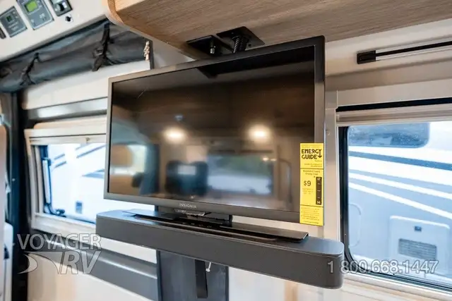 2025 Winnebago Travato 59K in RVs & Motorhomes in Kelowna - Image 23