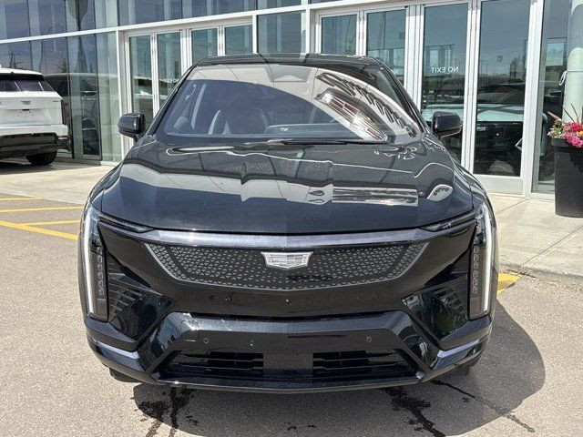 2025 Cadillac OPTIQ Sport 1 in Cars & Trucks in Edmonton - Image 2