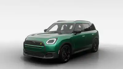 Le tout nouveau *MINI Countryman Cooper SE 2025* est aussi audacieux et aventurier que vous. Que vou...