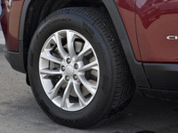 This 2019 Jeep Cherokee Sport 4x4 delivers a balanced combination of capability and practicality, ma... (image 8)