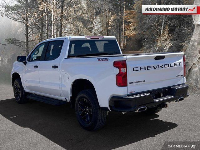 2022 Chevrolet Silverado 1500 Custom Trail Boss Z71 in Cars & Trucks in Hamilton - Image 3