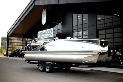 Includes Mercury 150hp ProXS Engine and Tandem Axle Trailer. SPECIFICATION: Overall Length: 246 Beam...